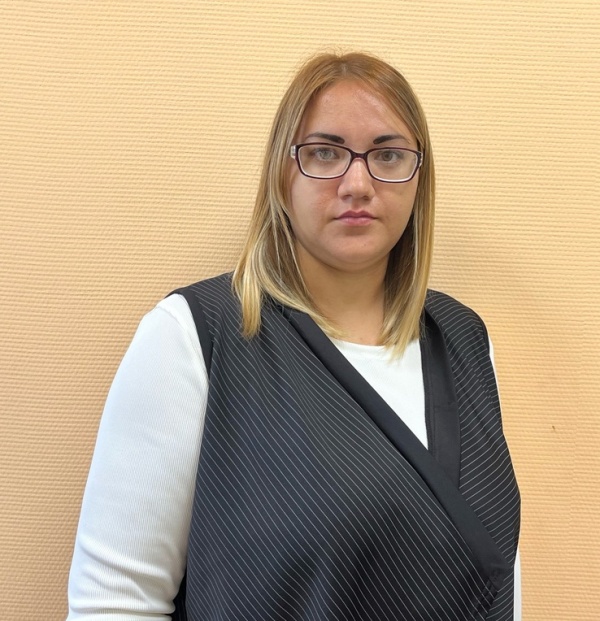 Лашкова Светлана Владиславовна.